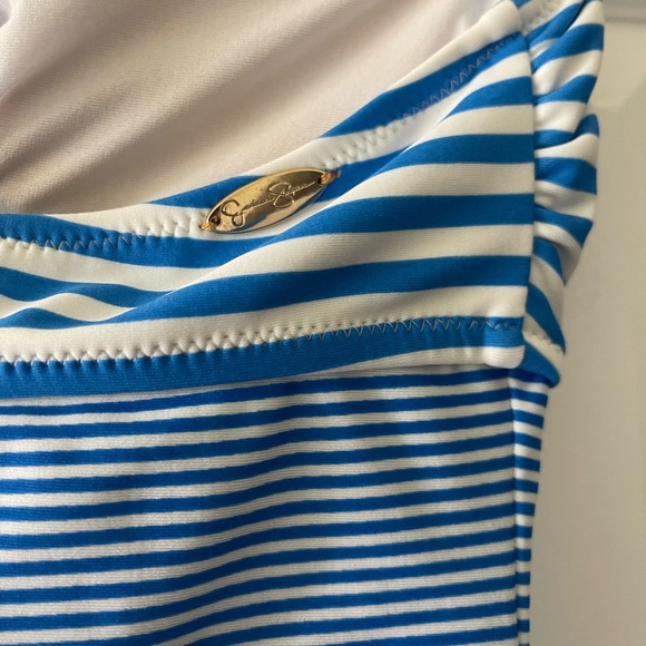 Jessica Simpson One-Piece Swimsuit - Picture 4 of 5